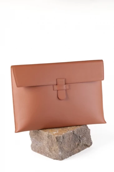 POCHETTE CUIR POUR ORDINATEUR PORTABLE 14