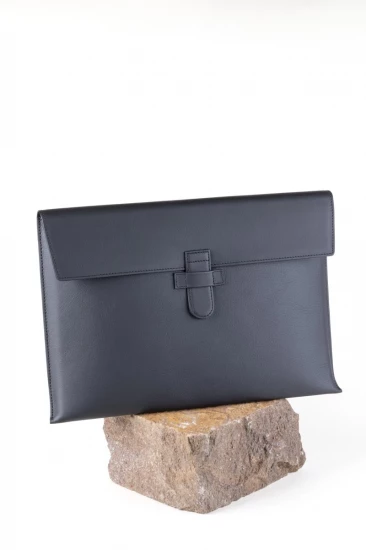 POCHETTE CUIR POUR ORDINATEUR PORTABLE 14