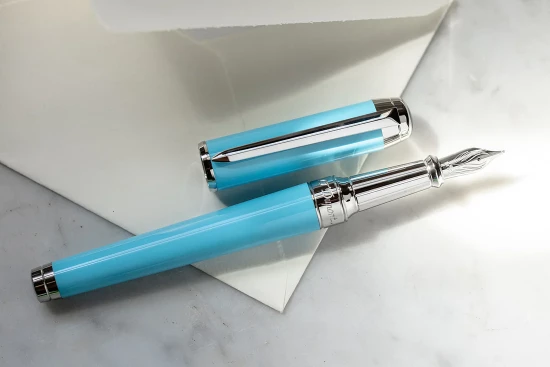 LINE D ÉTERNITY XL PLUME