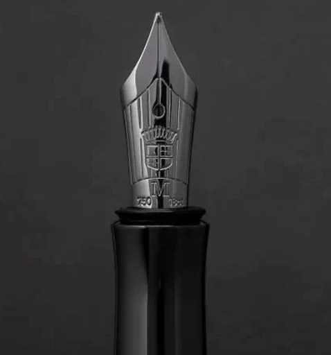 GUILLOCHÉ BLACK ÉDITION PLUME