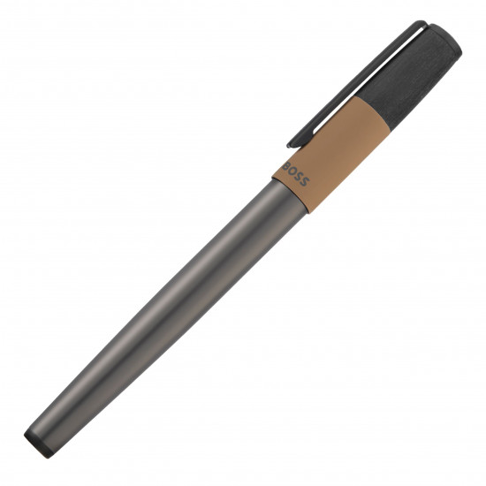 GEAR BALANCE PLUME