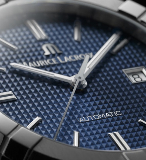 AIKON AUTOMATIC DATE CADRAN BLEU 42mm