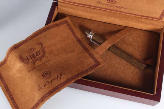 ÉDITION LIMITÉE CIGARE 2500 EXEMPLAIRES PLUME