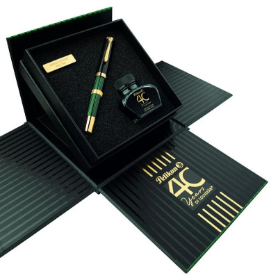 SOUVERÄN M800 ÉDITION LIMITÉE 40 ANS PLUME MOYENNE